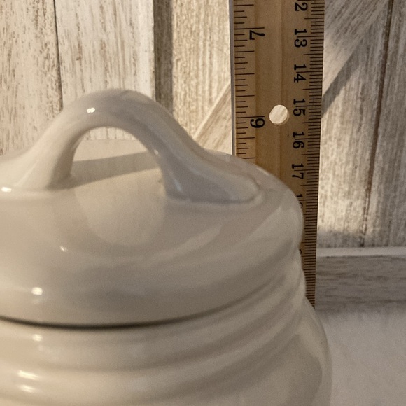 Rae Dunn Baby Candy Hearts Canister - Picture 4 of 4